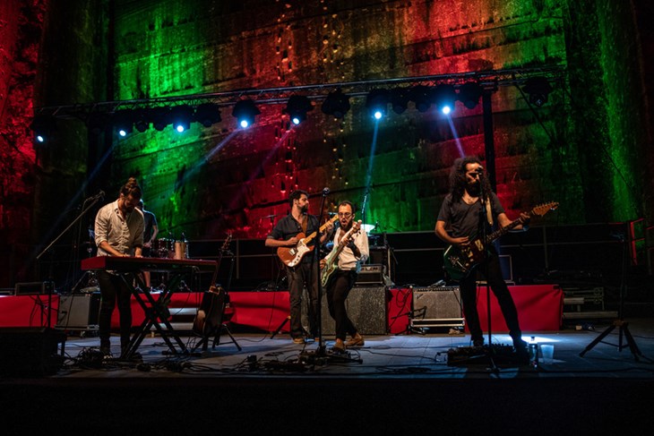 Acollective - hipnotični i emotivni