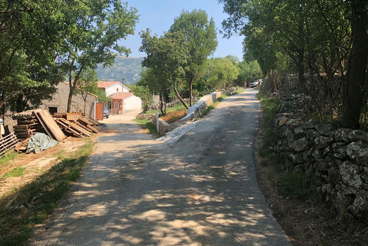 (B. BIOČIĆ)
