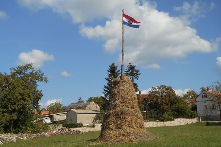 (A. DAGOSTIN)